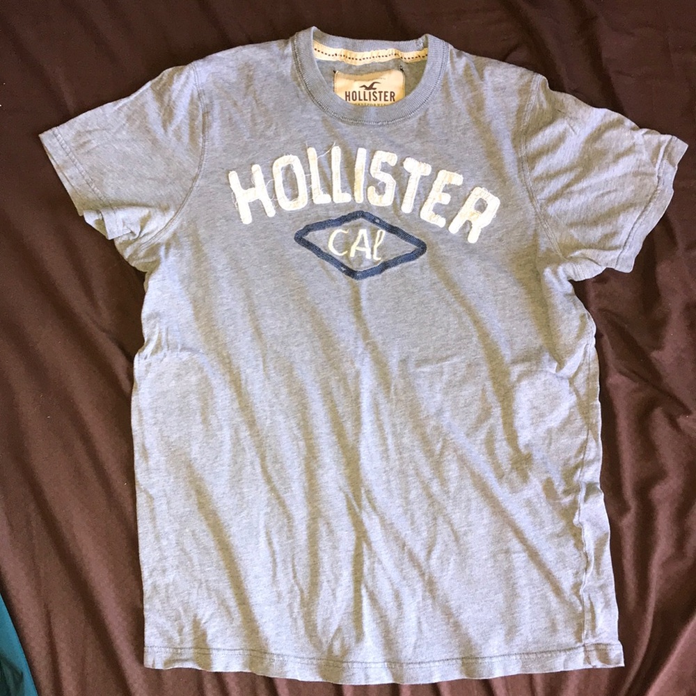 Hollister Tee